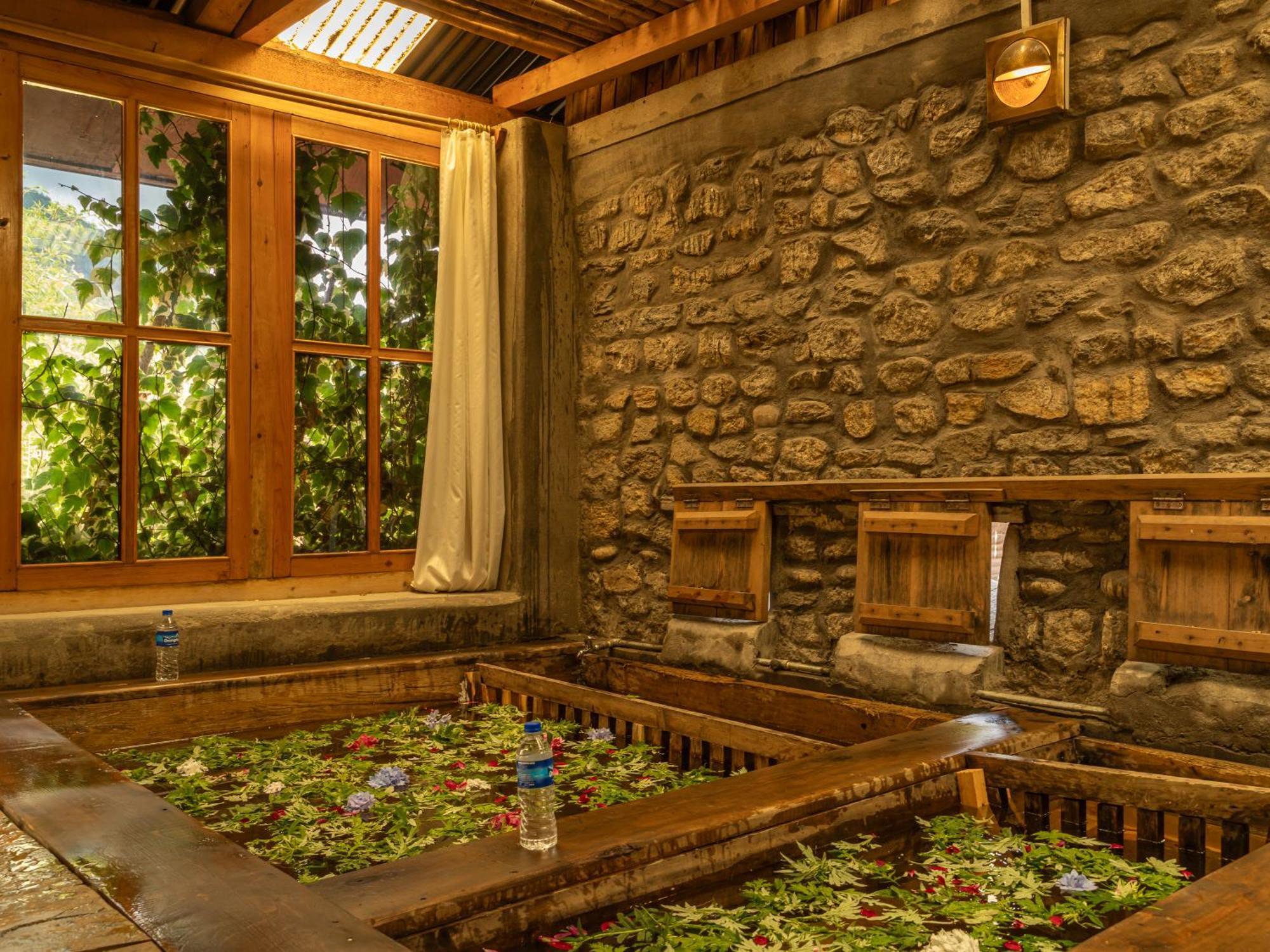 Tiger'S Nest Resort - Best Resort In Paro Εξωτερικό φωτογραφία